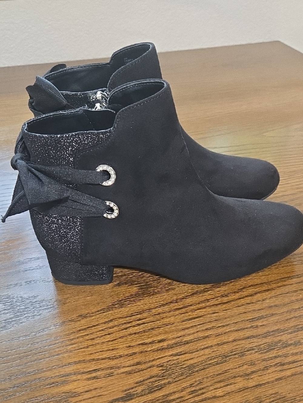 Copper Key Black Girls' Ankle Boots with Glitter Heel and Bow